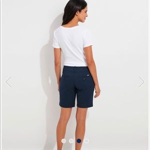 Vineyard vine Bermuda shorts